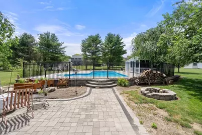 132 Tipperary Dr, Northbridge, MA 01588 - Photo 29