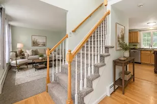 132 Tipperary Dr, Northbridge, MA 01588 - Photo 3