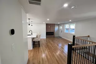 40 Genetti Cir, Bedford, MA 01730 - Photo 5