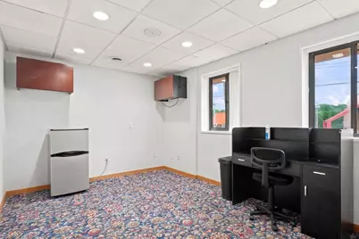 95 Lynn St #5, Peabody, MA 01960 - Photo 9