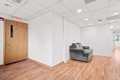 95 Lynn St #5, Peabody, MA 01960 - Photo 7