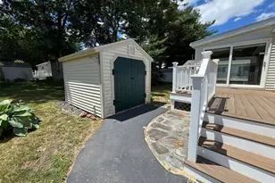 4 Trailwood Dr, Bridgewater, MA 02324 - Photo 27
