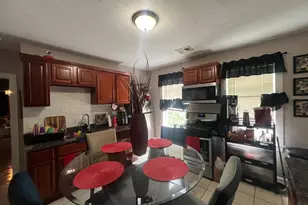 175 W Boylston Dr, Worcester, MA 01606 - Photo 5