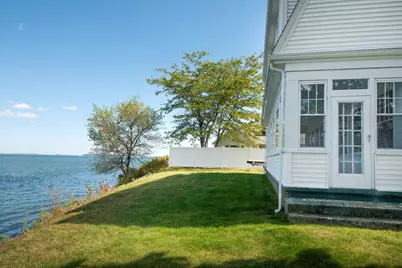 90 Shore Avenue, Quincy, MA 02169 - Photo 13