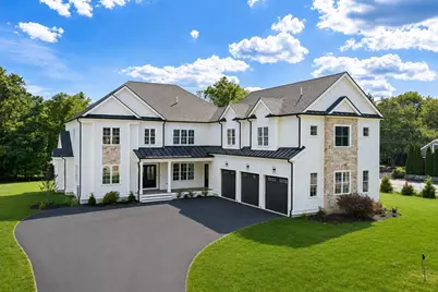 9 Cervelli Farm Dr, Hanover, MA 02339 - Photo 1