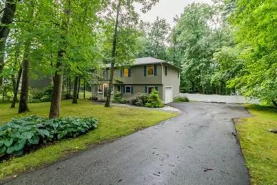 13 Westwood St #1, Burlington, MA 01803 - Photo 3