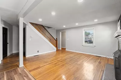 35 Merrimac Ave, Springfield, MA 01104 - Photo 7