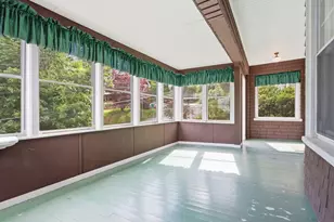 11 Weymouth St, Fitchburg, MA 01420 - Photo 41