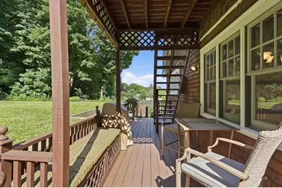 11 Weymouth St, Fitchburg, MA 01420 - Photo 11