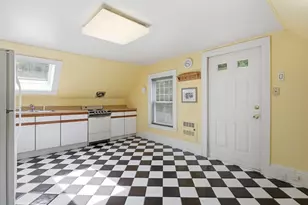 11 Weymouth St, Fitchburg, MA 01420 - Photo 39