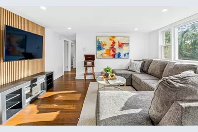 268 Lexington St, Woburn, MA 01801 - Photo 3