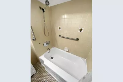 30 Ocean St #4, Lynn, MA 01902 - Photo 17