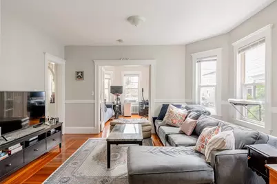 124 Pearson Rd #1, Somerville, MA 02144 - Photo 3
