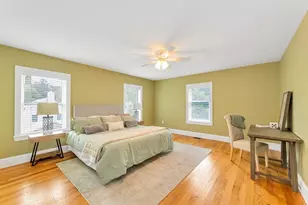 53 Thompson St, Boston, MA 02136 - Photo 15