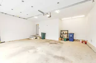 53 Thompson St, Boston, MA 02136 - Photo 33