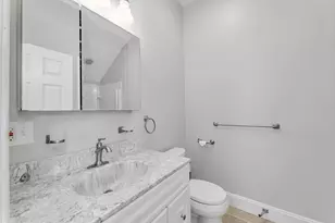 53 Thompson St, Boston, MA 02136 - Photo 17