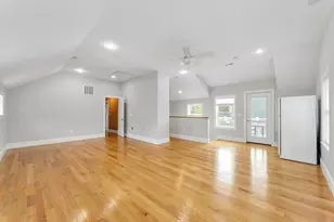 53 Thompson St, Boston, MA 02136 - Photo 25