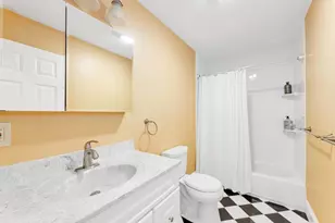 53 Thompson St, Boston, MA 02136 - Photo 15