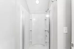 53 Thompson St, Boston, MA 02136 - Photo 35