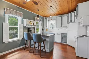 123 Woodland Ave, Gardner, MA 01440 - Photo 7