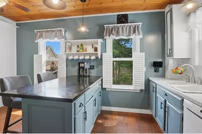 123 Woodland Avenue, Gardner, MA 01440 - Photo 9