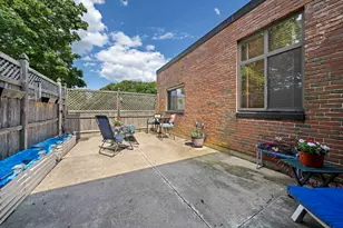 90 Sea St, Weymouth, MA 02191 - Photo 15