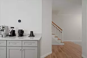 492 Hamilton St, Worcester, MA 01604 - Photo 17