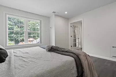 492 Hamilton St, Worcester, MA 01604 - Photo 21