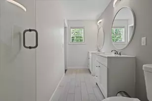 492 Hamilton St, Worcester, MA 01604 - Photo 25