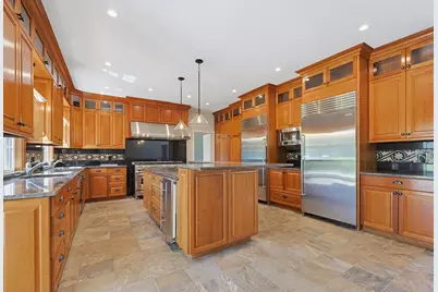 54 Arlington Dr, Bourne, MA 02532 - Photo 7