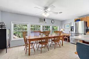 55 Priest St, Hudson, MA 01749 - Photo 7