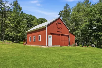 392 West St, Worthington, MA 01098 - Photo 3