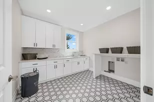 7 Cider Hill Wy, Andover, MA 01810 - Photo 31
