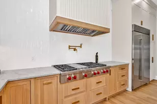 7 Cider Hill Wy, Andover, MA 01810 - Photo 11