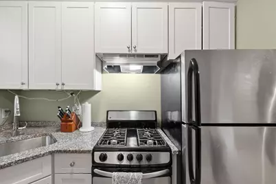 386 Commonwealth #23, Boston, MA 02115 - Photo 5