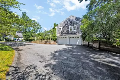 146 James Cir, Mashpee, MA 02649 - Photo 5