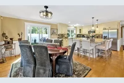 146 James Cir, Mashpee, MA 02649 - Photo 9