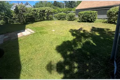 168 East St, Methuen, MA 01844 - Photo 17