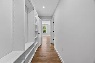 21 Hutchinson St, Winthrop, MA 02152 - Photo 11