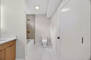 21 Hutchinson St, Winthrop, MA 02152 - Photo 23