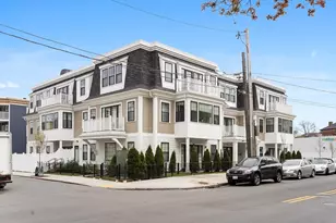 54 Pleasant St, Boston, MA 02125 - Photo 15