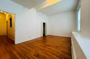 110 Branch St, Lowell, MA 01851 - Photo 3