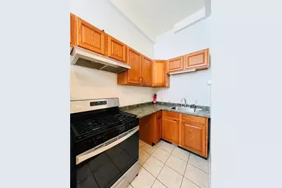 110 Branch St #2, Lowell, MA 01851 - Photo 13
