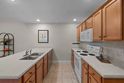 31 Cortland #31, Shrewsbury, MA 01545 - Photo 13