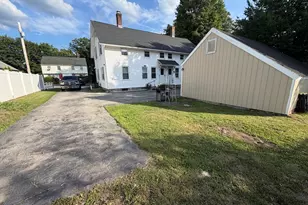 38 C St, Northbridge, MA 01588 - Photo 3