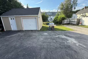 38 C St, Northbridge, MA 01588 - Photo 5