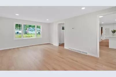 42 Wheeler Dr, Enfield, CT 06082 - Photo 17