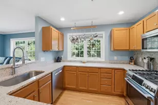 23 Azalea Ln, Grafton, MA 01519 - Photo 3