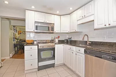 3 Mount Washington Place #1, Boston, MA 02127 - Photo 3