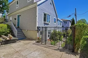 3 Mount Washington Pl, Boston, MA 02127 - Photo 15